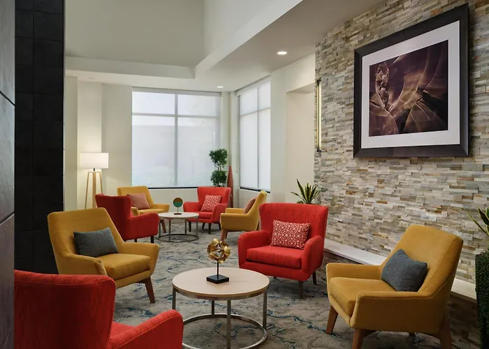Hilton Garden North Happy Valley Hotel