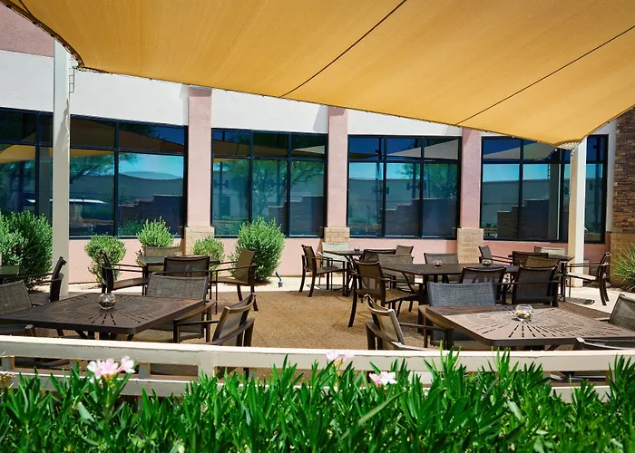 Hilton Garden North Happy Valley Hotel